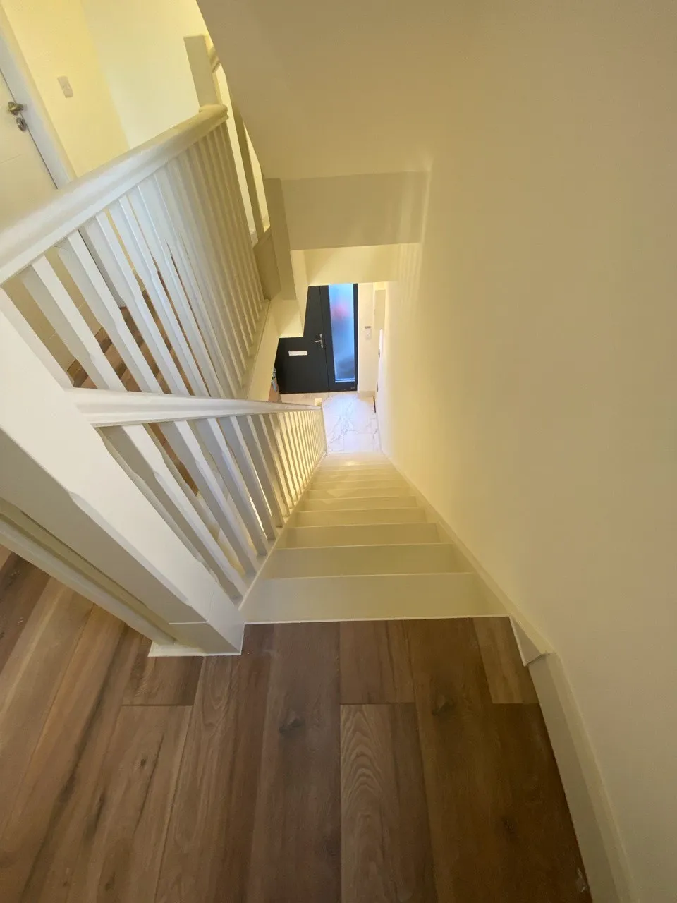 High quality wall painting service Glasgow UK