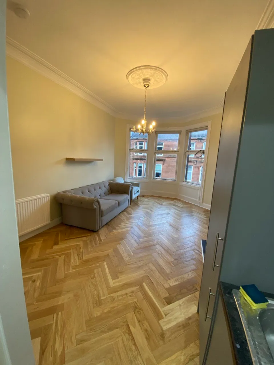 High quality wall painting service Glasgow UK