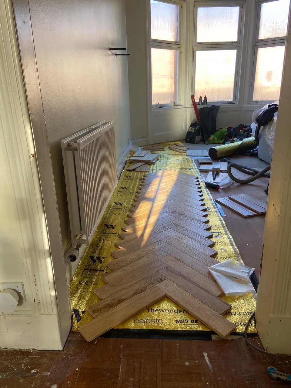 High quality wall painting service Glasgow UK