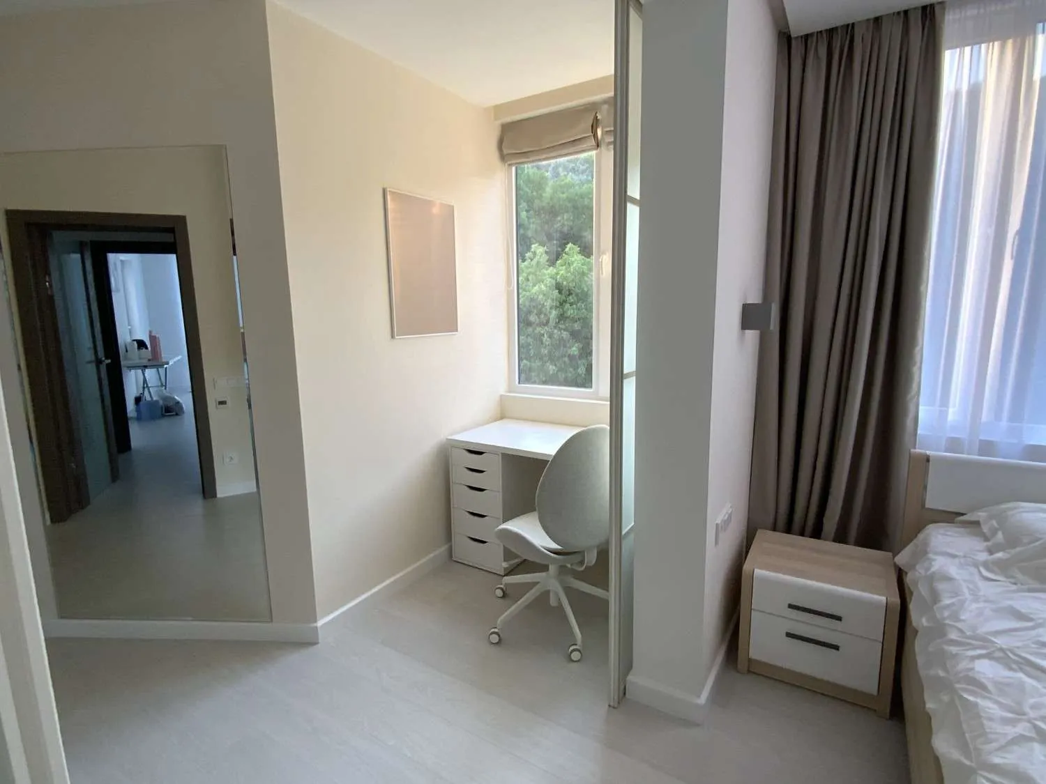 High quality wall painting service Glasgow UK