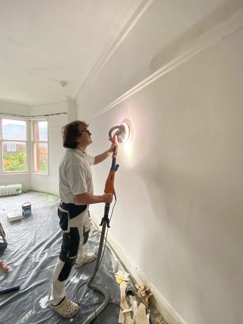 High quality wall painting service Glasgow UK